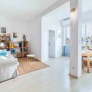 Hidden Gem 1 In Center Apartment
